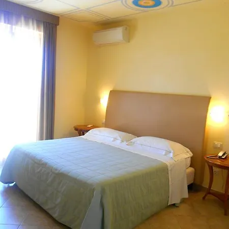 Hotel Saturno Fonte Pura